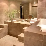 Shoreham Hotel