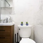 69-2a Prime Lower East Side 1br Brand New