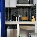 Apartment 69-2a Prime Lower East Side 1br Brand New New York