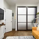 69-2a Prime Lower East Side 1br Brand New *