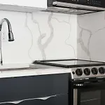 1597-3 Studio Upper East Side Apt W&D In Unit