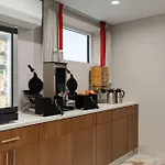 Hotel Ramada By Wyndham Brooklyn Empire Blvd