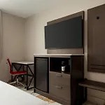 Hotel Ramada By Wyndham Brooklyn Empire Blvd