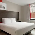 Ramada By Wyndham Brooklyn Empire Blvd 2*