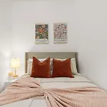 Apartment Chic East Village Retreat Comfort In Heart Of Nyc