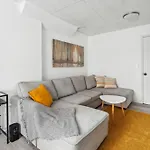 Stylish 2br Apartment-walk To China Town Apartment New York