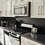 Central Park North Spacious Residence