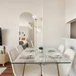 Apartment Gorgeous