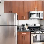 Contemporary 1 Bedroom Apartment In Nyc