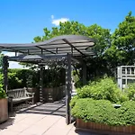 Gorgeous Studio Apartment