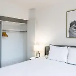 Beautiful 1 Bed Fully Furnished Apartment