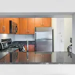 Beautiful 1 Bed Fully Furnished New York