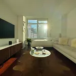 Entire Luxury Midtown With Pool, Gym, And Sauna Apartment *