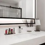 Marriott Downtown 4* New York