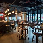 Marriott Downtown Hotel 4*