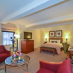 Hotel San Carlos 4*