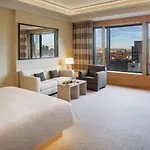 Four Seasons Hotel