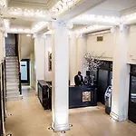 Aparthotel Mansfield 3*