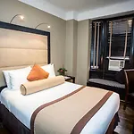 Aparthotel Mansfield 3*