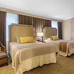 Hotel Omni Berkshire Place 4*