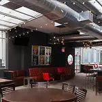 Square At Times Square Hotel