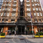 Square At Times Square Hotel