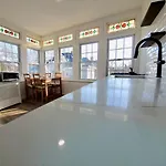 Villa Gorgeous Victorian House!! Entire In Sam's New York