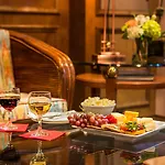 Casablanca By Library Collection 4*