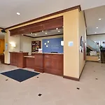 Holiday Inn Express Laguardia Airport, An Ihg Hotel