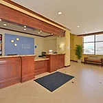 Holiday Inn Express Laguardia Airport, An Ihg Hotel