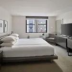 Aka Park Aparthotel