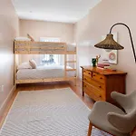 Massive Nyc Brownstone Wpatio