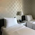 Mimosa Hotel