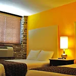 Surfside Three Motel