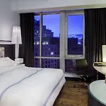 Hyatt Union Square 4*