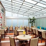 Express - Times Square South By Ihg Hotel 3*