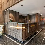 Opera House Hotel 3*