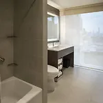 Courtyard By Marriott Manhattan/chelsea