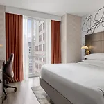Hotel Courtyard By Marriott Manhattan/chelsea 4*