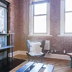 Habitat 101brooklyn Apartment New York