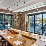 1 Park Hotel New York