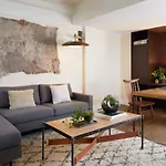 1 Park Hotel