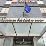 Hilton Garden Inn Long Island City