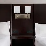Hampton Times Square Hotel 3*