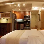 Guest house Sanctuary Nyc Retreats 4*