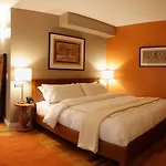 Guest house Sanctuary Nyc Retreats New York