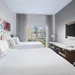 Hotel Fairfield & By Marriott Manhattan/central Park