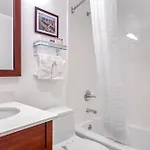 Avion Near Lga Airport, An Ascend Collection Hotel 3*