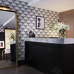 Redford Hotel