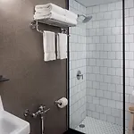 Redford Hotel